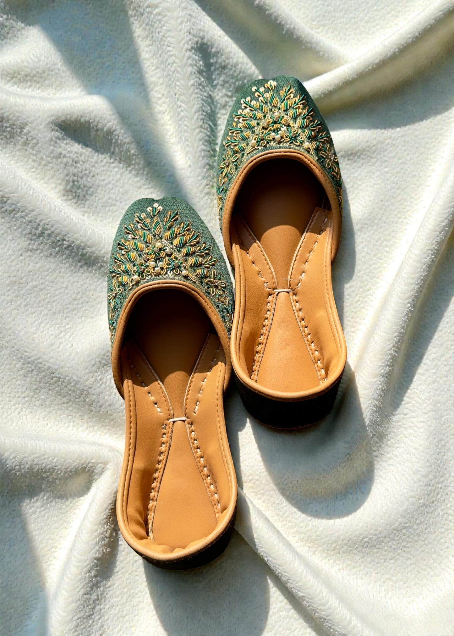 Naina - Emerald Green Jutti