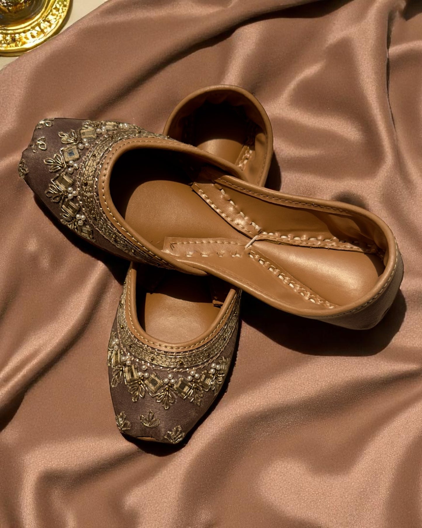Bahaar - Brown Jutti