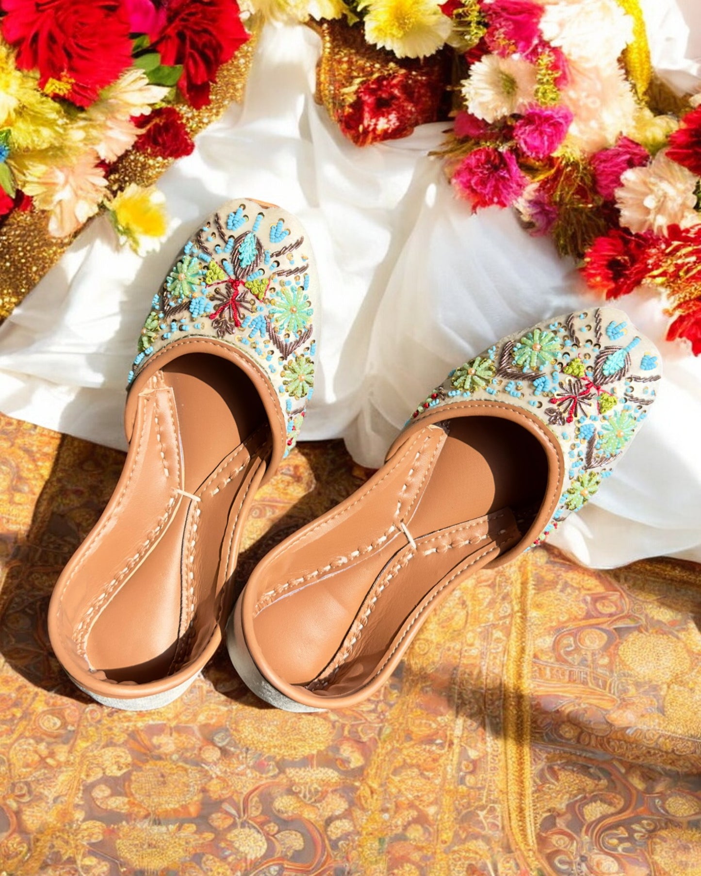 ivory velvet jutti