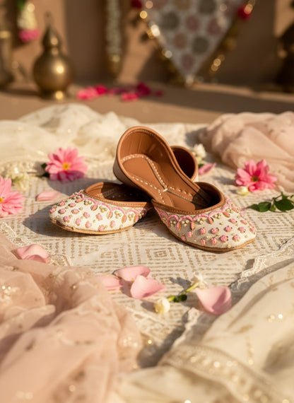 Baithak - Ivory Jutti