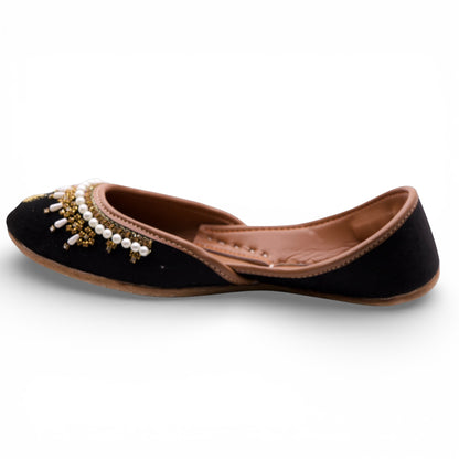 Shehnoor - Black Jutti