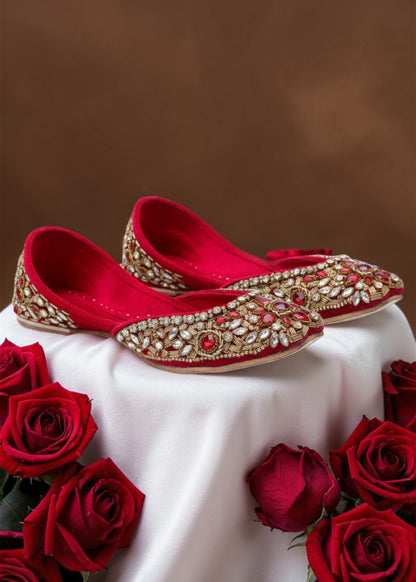 Noorjahan - Red Jutti