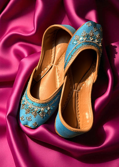 Bahaar - Blue Jutti