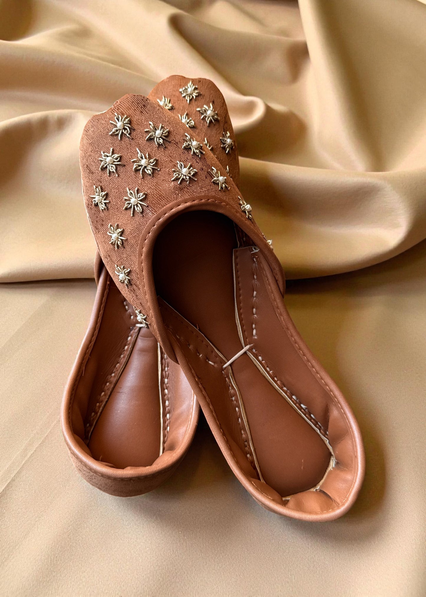 Gulzaar - Brown Jutti
