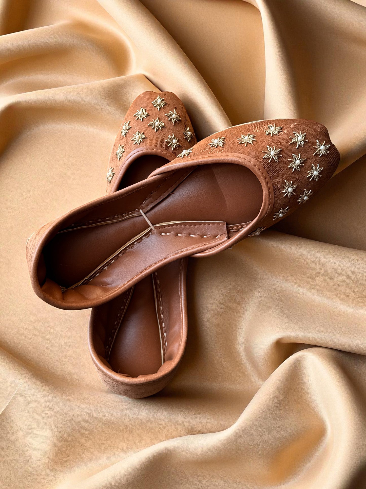 Gulzaar - Brown Jutti