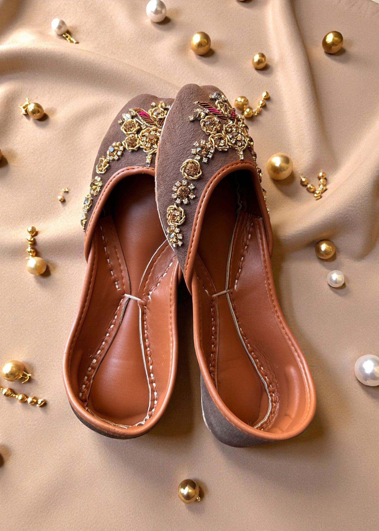 Rangeen Kali - Brown Jutti