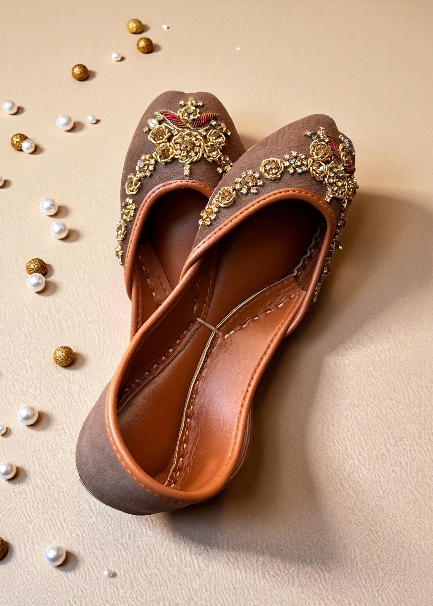 Rangeen Kali - Brown Jutti