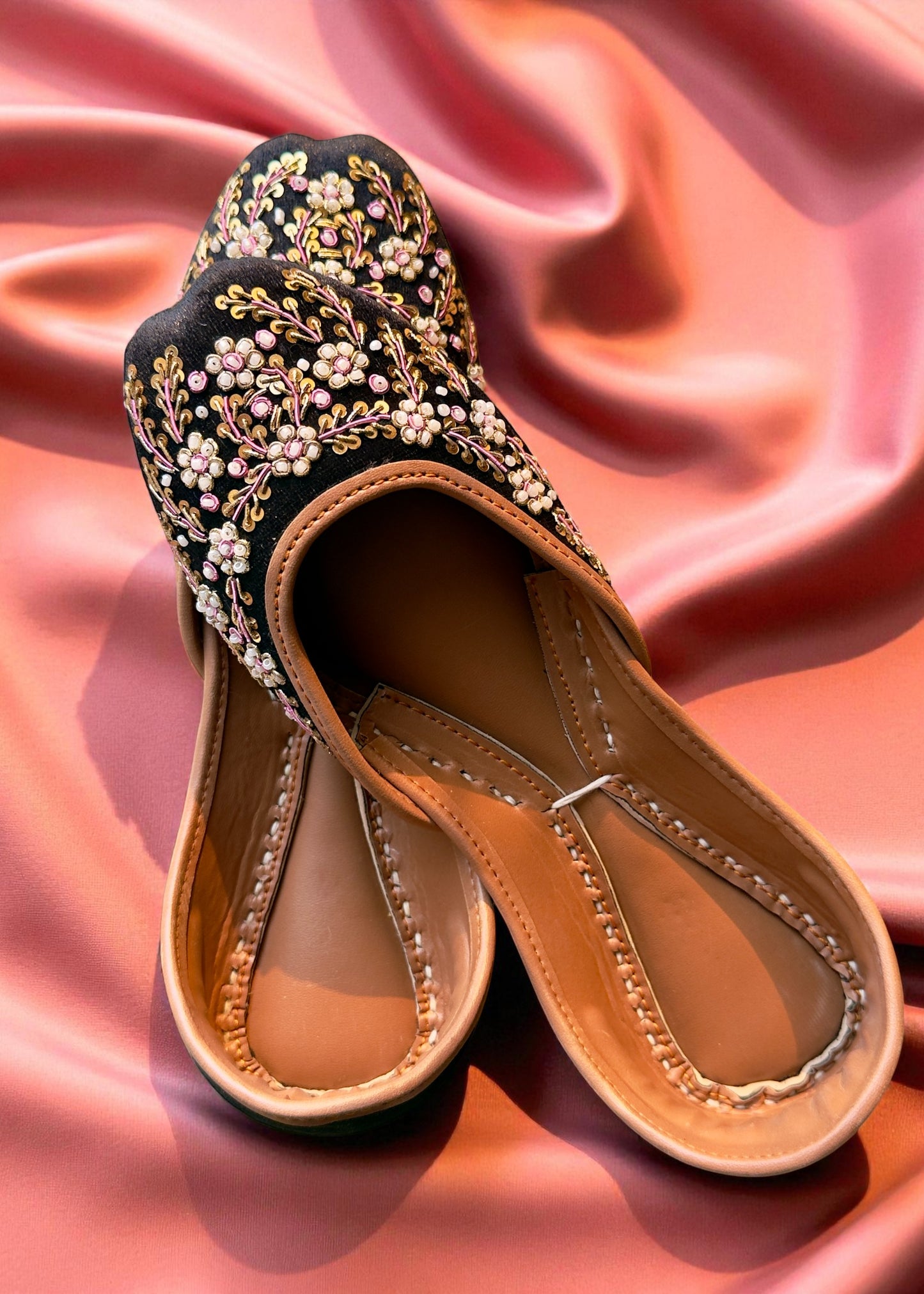 Seheli - Black Jutti