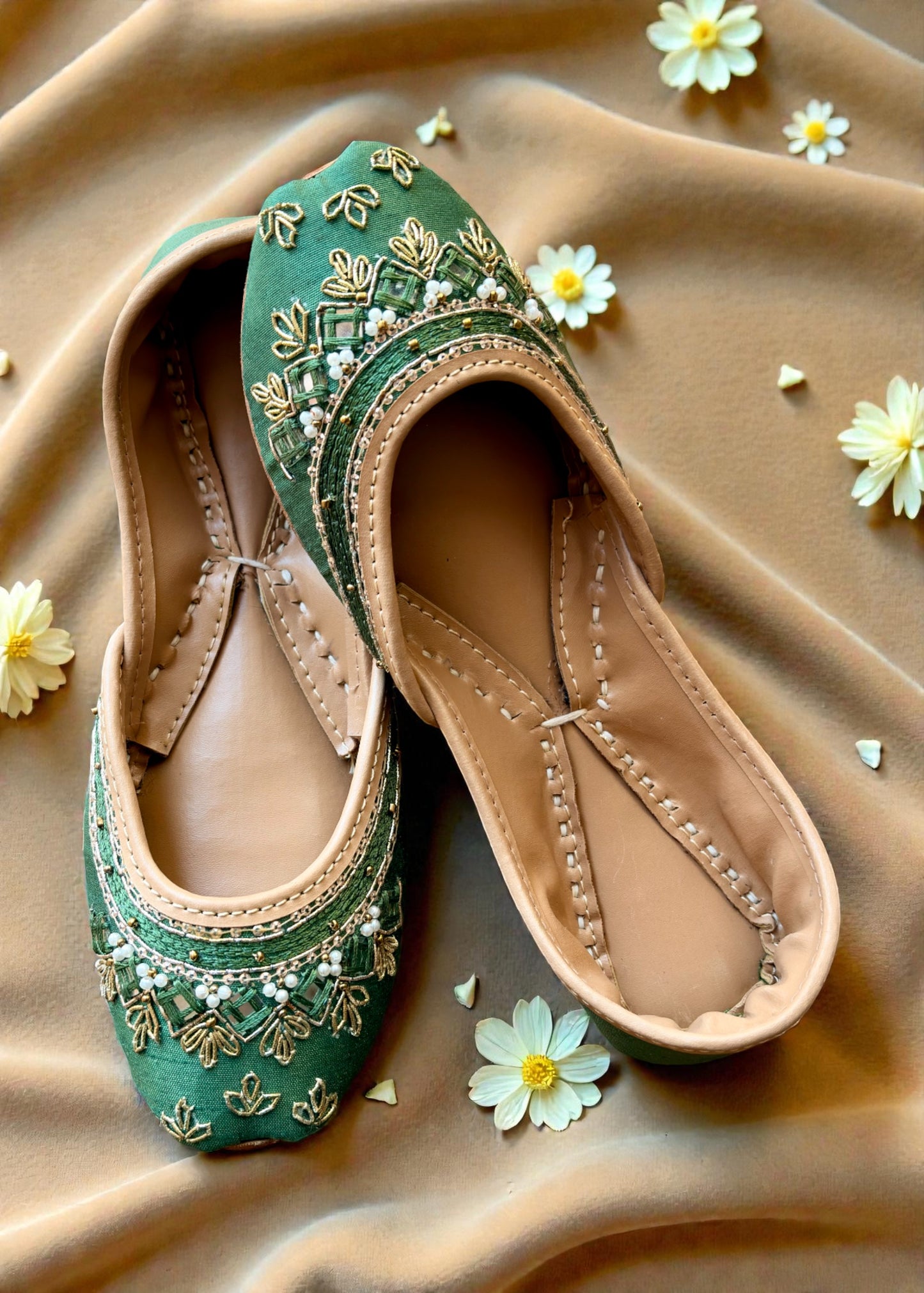 Bahaar - Green Jutti