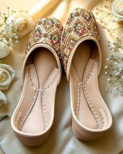 Shahi - Beige Jutti