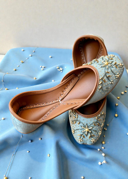 Aasmaan - Pastel Blue Jutti