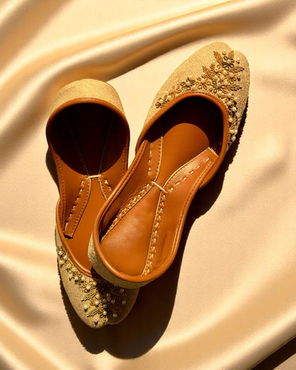 Chandni - Beige Jutti