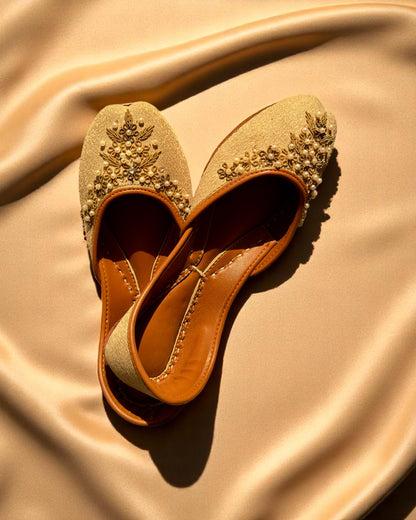 Chandni - Beige Jutti