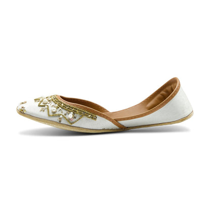 Shakti - White Jutti
