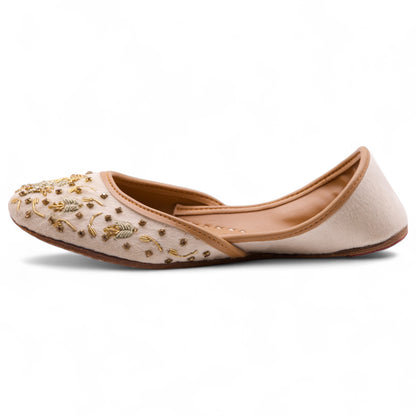 Nuzhat - Beige Jutti