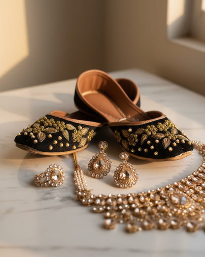 Taj Talab - Black Jutti