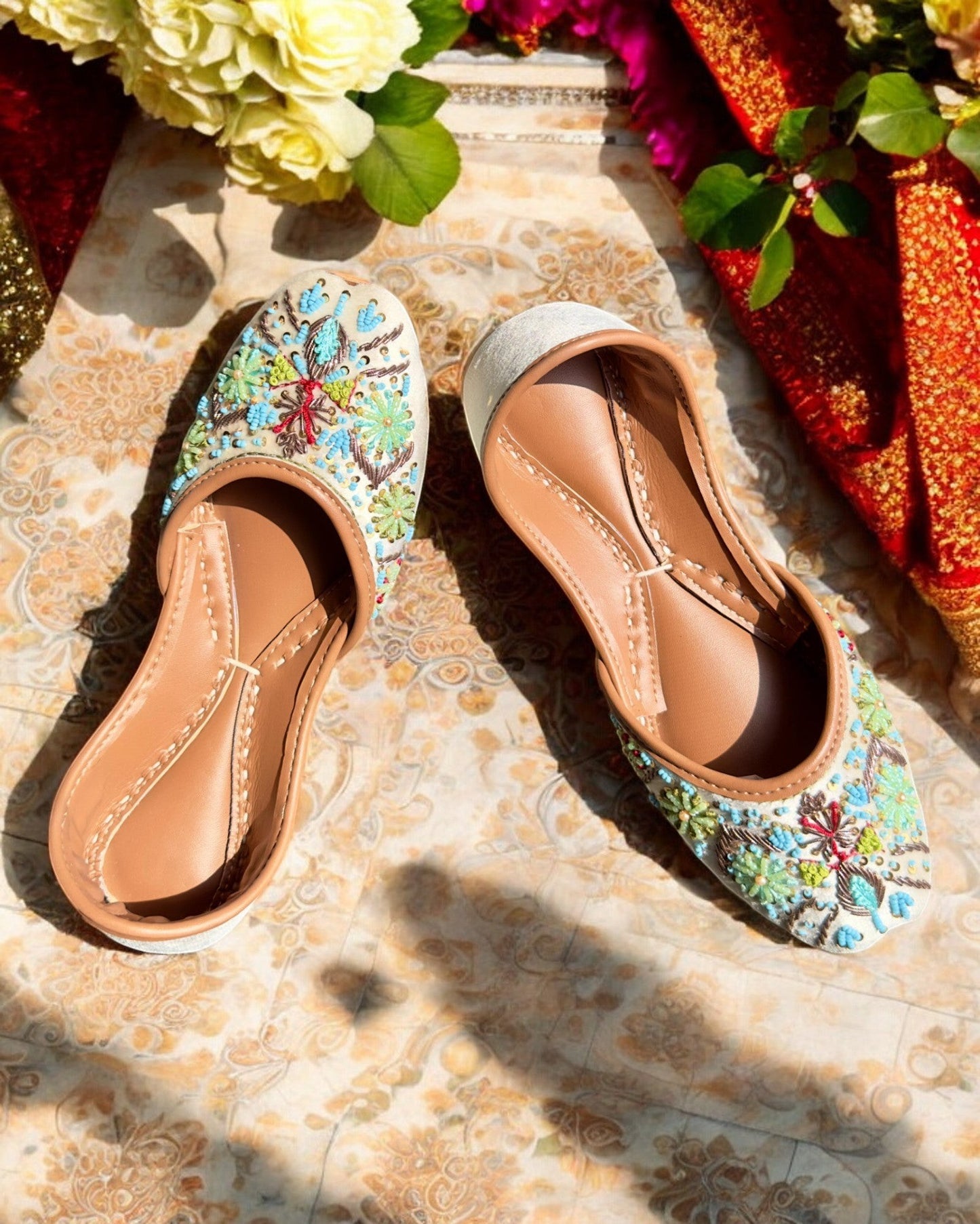 ivory bridal jutti