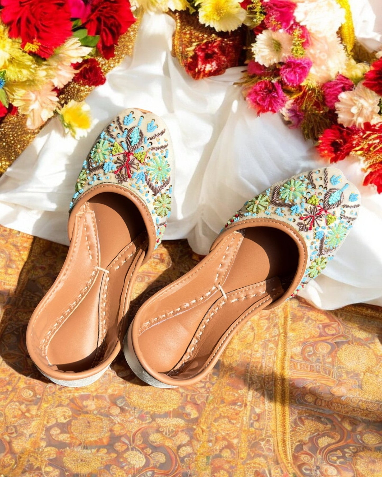 ivory velvet jutti