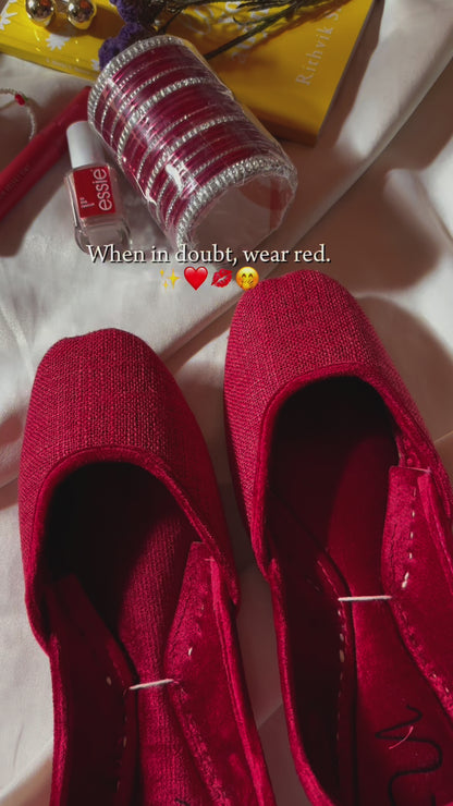 Isha - Red Jutti