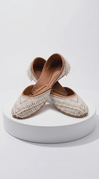 Aurum - White Jutti
