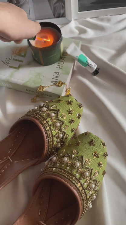 Heer - Green Jutti