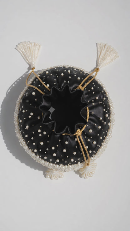 Nuraine - Black Potli
