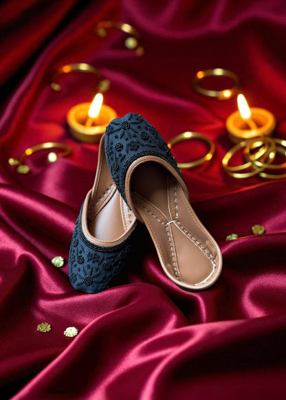 Mausam - Black Jutti